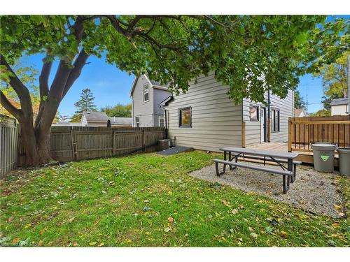 55 Jones Street, Hamilton, ON - Outdoor