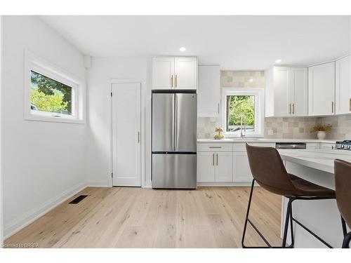 55 Jones Street, Hamilton, ON - Indoor Photo Showing Kitchen