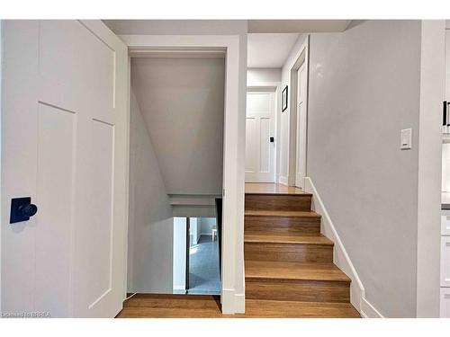 17 Penny Lane, Brantford, ON - Indoor Photo Showing Other Room