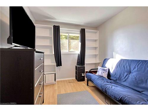 17 Penny Lane, Brantford, ON - Indoor Photo Showing Other Room