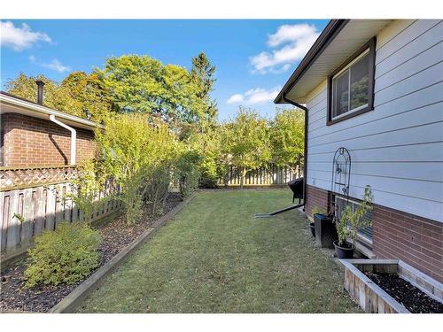 17 Penny Lane, Brantford, ON - Outdoor With Exterior