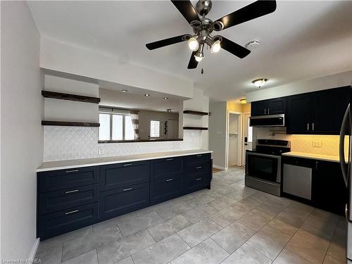 340 Cartier Drive, Woodstock, ON - Indoor Photo Showing Kitchen