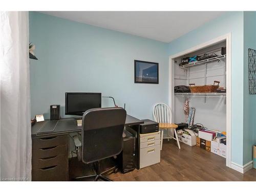 8 Sandy Row, Brantford, ON - Indoor Photo Showing Office