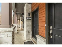 60-2 Willow Street  Paris, ON N3L 0K7