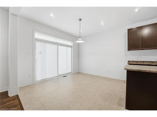 106 Barlow Place, Paris, ON - Indoor