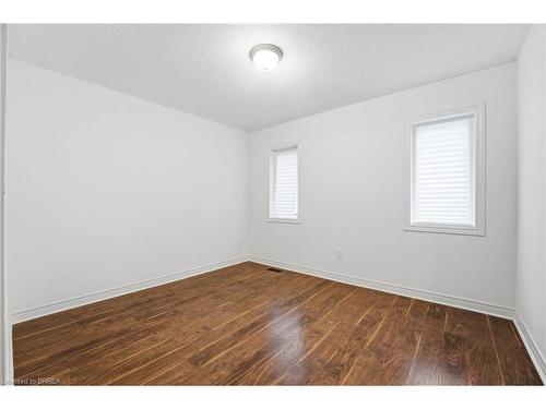 106 Barlow Place, Paris, ON - Indoor Photo Showing Other Room