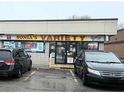 6&7-177 Paris Road  Brantford, ON N3R 1J2