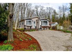 107 Rodeo Road  Flamborough, ON N0B 2J0