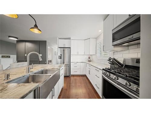 45 Latzer Crescent, Brantford, ON - Indoor Photo Showing Kitchen With Stainless Steel Kitchen With Double Sink With Upgraded Kitchen