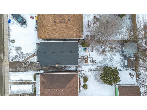 69 Lyons Avenue, Brantford, ON - Outdoor