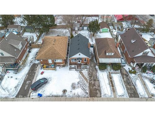 69 Lyons Avenue, Brantford, ON - Outdoor