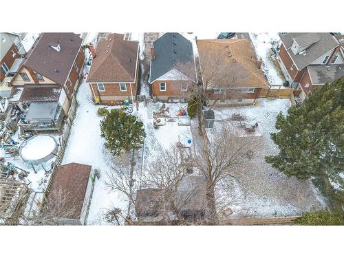 69 Lyons Avenue, Brantford, ON - Outdoor