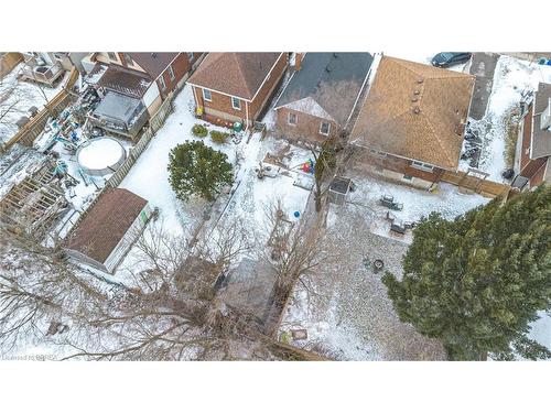 69 Lyons Avenue, Brantford, ON - Outdoor