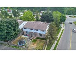 20B-34 Oakhill Drive  Brantford, ON N3T 1R1