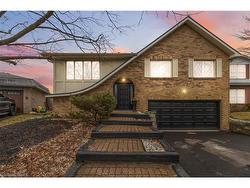 38 Black Locust Way  Brantford, ON N3R 7C7