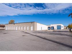 36 Easton Road  Brantford, ON N3P 1J5