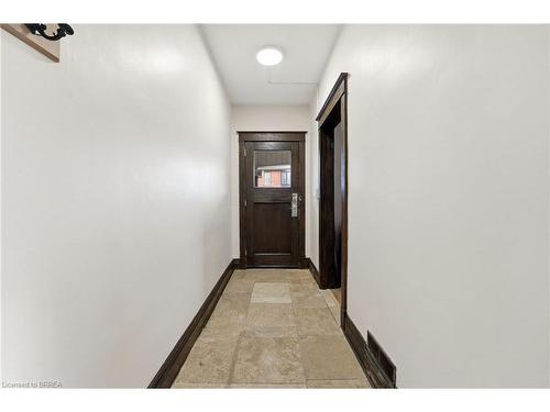 87 Barnesdale Avenue N, Hamilton, ON - Indoor Photo Showing Other Room