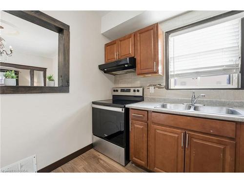 87 Barnesdale Avenue N, Hamilton, ON - Indoor Photo Showing Kitchen With Double Sink
