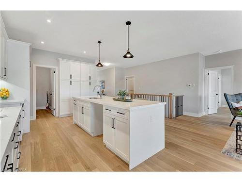 89 Craddock Boulevard, Jarvis, ON - Indoor Photo Showing Kitchen With Upgraded Kitchen