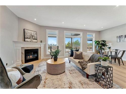 89 Craddock Boulevard, Jarvis, ON - Indoor Photo Showing Living Room With Fireplace