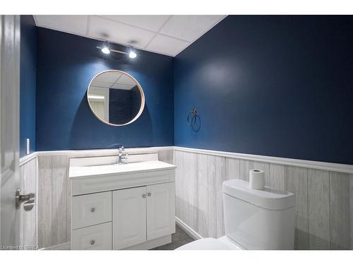 2 Grenada Drive, Simcoe, ON - Indoor Photo Showing Bathroom