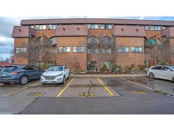 136-36 Hayhurst Road  Brantford, ON N3R 6Y9