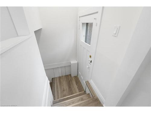 12 St James Street, Brantford, ON - Indoor Photo Showing Other Room