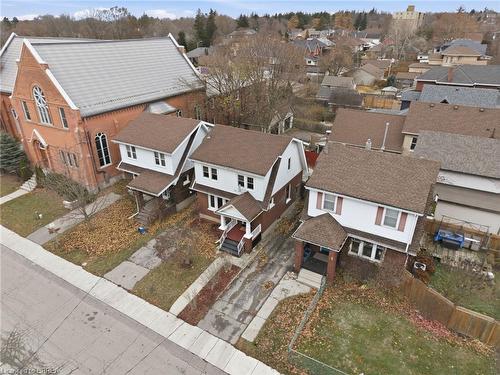 12 St James Street, Brantford, ON - Outdoor
