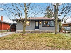 43 Blueridge Crescent  Brantford, ON N3R 5E6