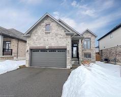 14 Lydia Lane  Paris, ON N3L 0H5