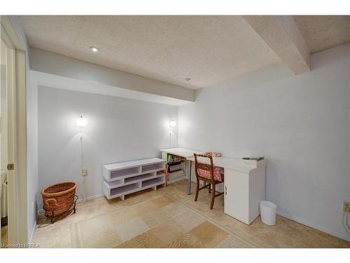 9 Max Webster Road, Brantford, ON - Indoor Photo Showing Other Room