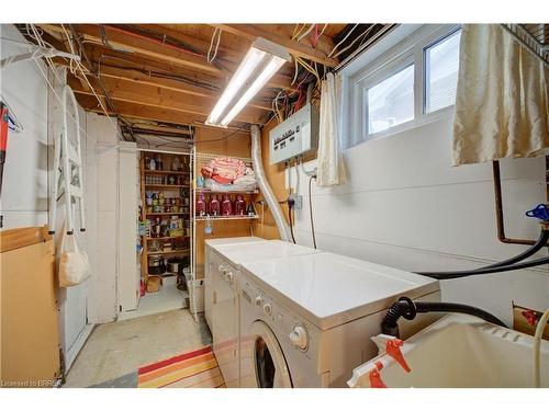 9 Max Webster Road, Brantford, ON - Indoor Photo Showing Laundry Room