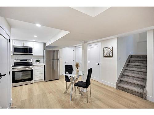 269 East 28Th Street, Hamilton, ON - Indoor Photo Showing Kitchen With Stainless Steel Kitchen