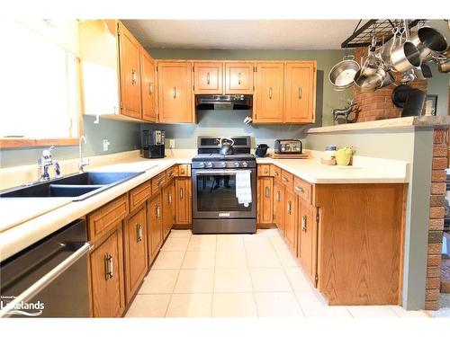 80 Mary Street, Creemore, ON - Indoor Photo Showing Kitchen With Double Sink