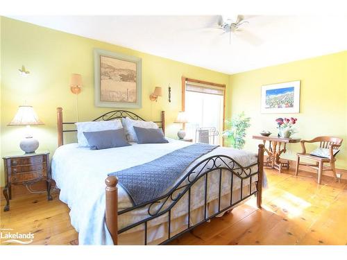 80 Mary Street, Creemore, ON - Indoor Photo Showing Bedroom