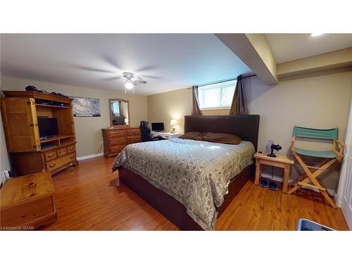 37 Dirstien Street S, Elmwood, ON - Indoor Photo Showing Bedroom