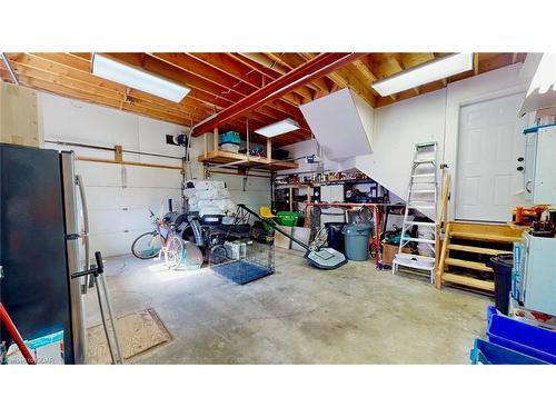 37 Dirstien Street S, Elmwood, ON - Indoor Photo Showing Garage