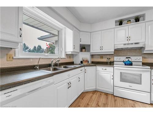 5819 Wellington Cty Rd 7, Rr.5 Road, Guelph, ON - Indoor Photo Showing Kitchen With Double Sink