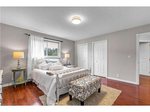 5819 Wellington Cty Rd 7, Rr.5 Road, Guelph, ON - Indoor Photo Showing Bedroom
