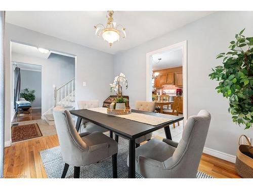 53 Sherwood Drive, Guelph, ON - Indoor Photo Showing Dining Room