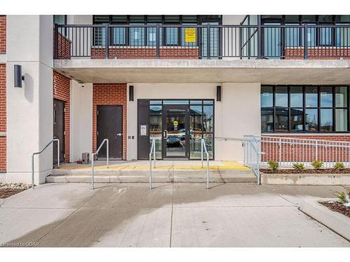 303-120 Huron Street, Guelph, ON - Outdoor