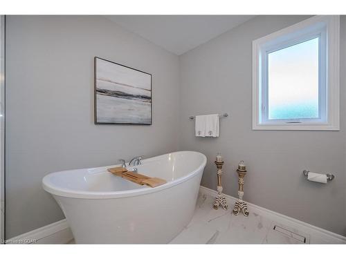 74 Stafford Street, Elora, ON - Indoor Photo Showing Bathroom