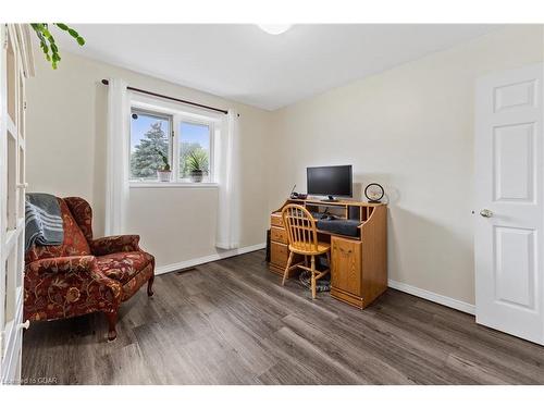 400 Brunswick Street, Palmerston, ON - Indoor Photo Showing Other Room