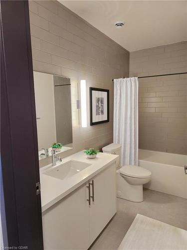 606-121 King Street E, Hamilton, ON - Indoor Photo Showing Bathroom