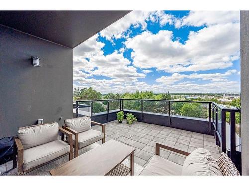305-1878 Gordon Street, Guelph, ON - Outdoor With View With Exterior