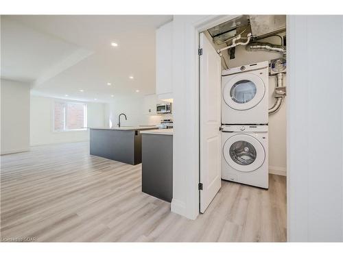 104-99B Farley Road, Fergus, ON - Indoor Photo Showing Laundry Room