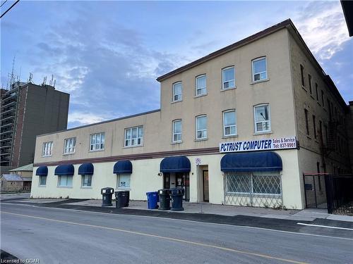 201-40 Baker Street, Guelph, ON 