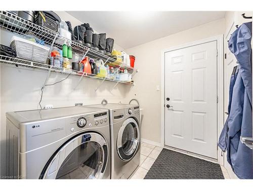 42 Peartree Crescent, Guelph, ON - Indoor Photo Showing Laundry Room