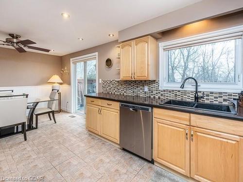 11 Terry Court, Halton Hills, ON - Indoor Photo Showing Kitchen With Double Sink