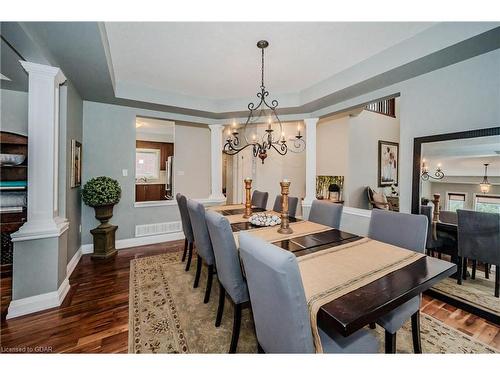 39 Hall Avenue, Guelph, ON - Indoor Photo Showing Dining Room